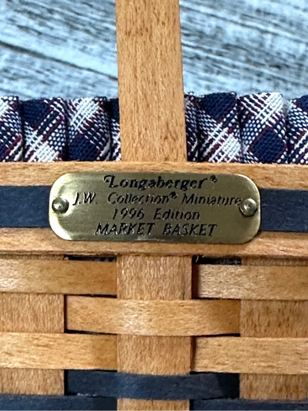 Longaberger JW Collection Miniature Market Basket 1996 Edition - many signatures